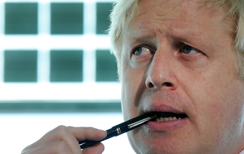 Boris Johnson a promis să protejeze drepturile românilor din Marea Britanie