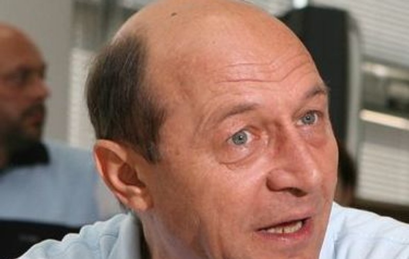 Băsescu: "Vreau un guvern care să respecte voinţa electoratului" 