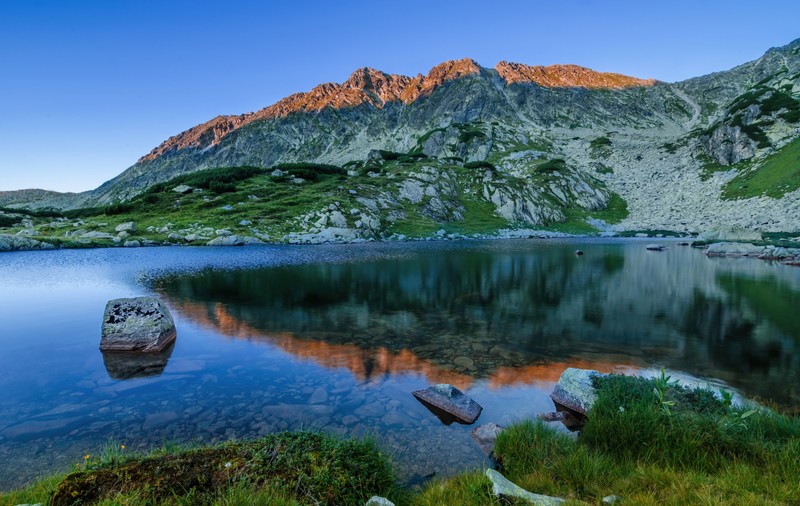 Tăul Țapului - lacul glaciar din Retezat extrem de spectaculos iarna. Cum ajungi la Tăul Țapului