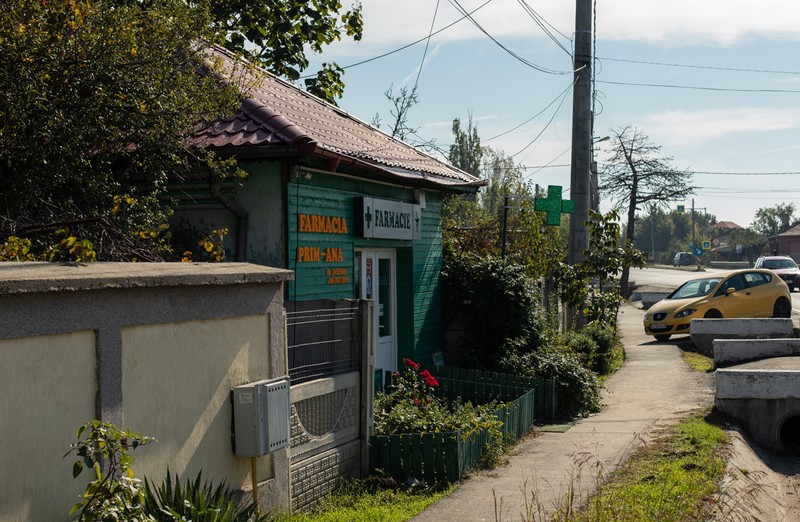 Pacienţii din mediul rural ar trebui să facă drumuri la oraş, să-şi schimbe reţeta