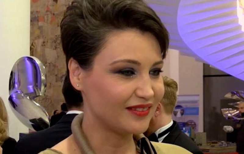 EXCLUSIV/ Daniela Nane a învățat machiajul de la un make-up artist celebru: “M-am dus și m-a machiat noaptea, la ea”