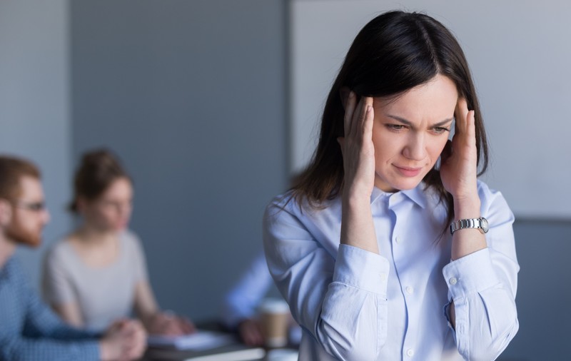 Ți-ai repetat răspunsurile în oglindă. Dar n-ai prevăzut durerea de dinți