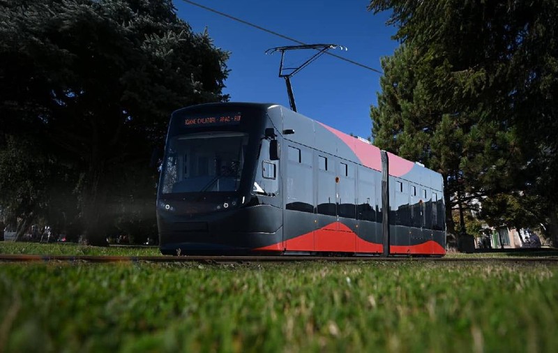 20 de tramvaie românești vor fi livrate către Ploiești: Astra Vagoane Arad a câștigat definitiv licitația