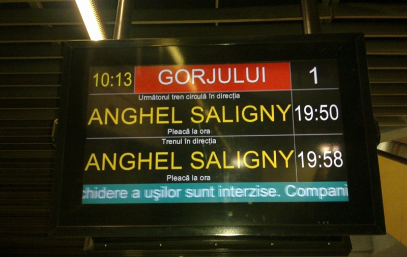 ”Când am văzut că metroul mai vine peste 10 ore am intrat în panică”