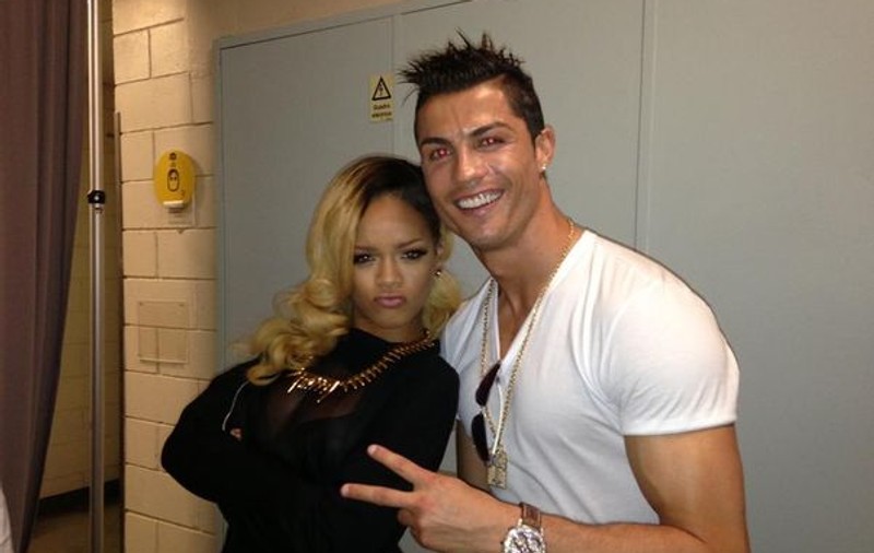 Cristiano Ronaldo a pus ochii pe Rihanna?