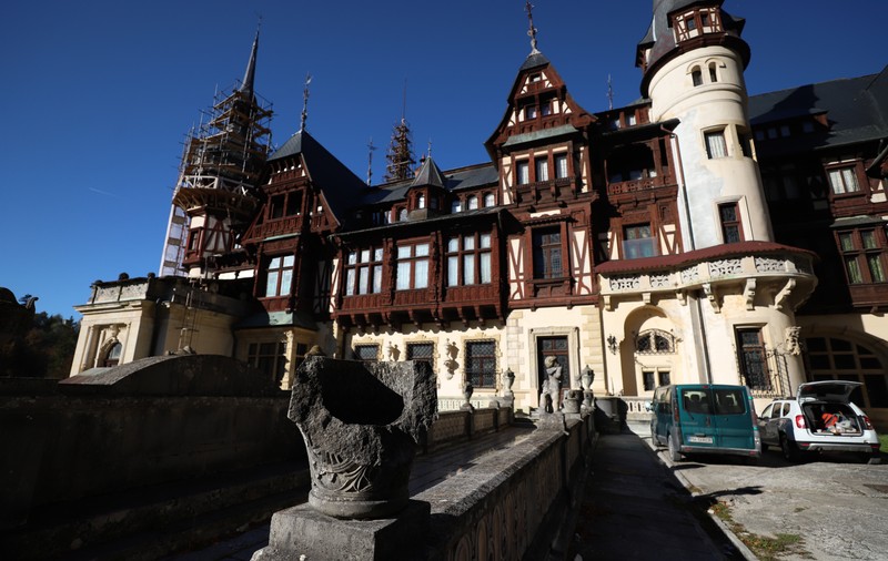 O publicație americană laudă Sinaia: „Un oraș colorat și fermecător, fără vampiri”