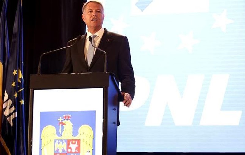 Klaus Iohannis a dezvăluit ce a discutat cu Viorica Dăncilă în legătură cu concediul premierului. „Mai ireal decât atât nu cred că se poate”