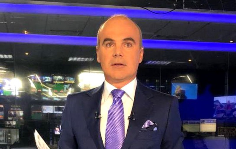 Rareș Bogdan se întoarce la Realitatea TV. Realizatorul revine pe post după ce amenințase cu demisia și a fost suspendat de Cozmin Gușă