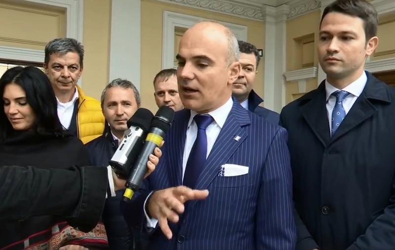 Prim-vicepreședintele PNL Rareș Bogdan a votat la Roma: ”Am venit din respect pentru cei care l-au adus pe președintele nostru în fruntea statului”