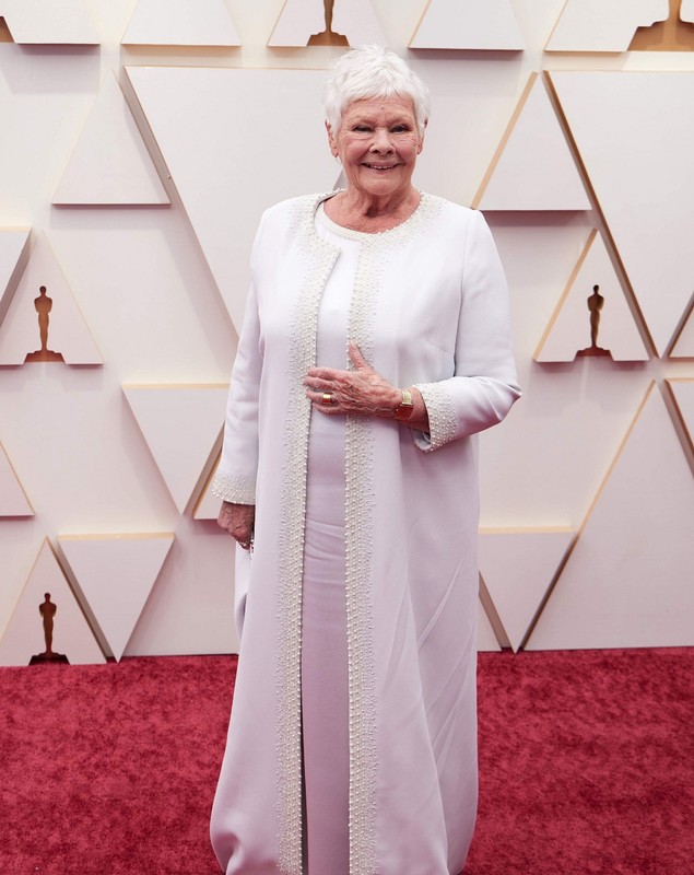 Drama pe care o trăiește Judi Dench. Actrița spune că nu mai vede și nu mai poate citi scenariile