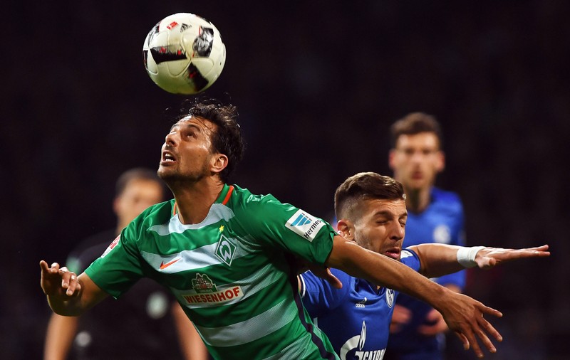 Claudio Pizarro a semnat a patra oară cu Werder Bremen, la aproape 40 de ani