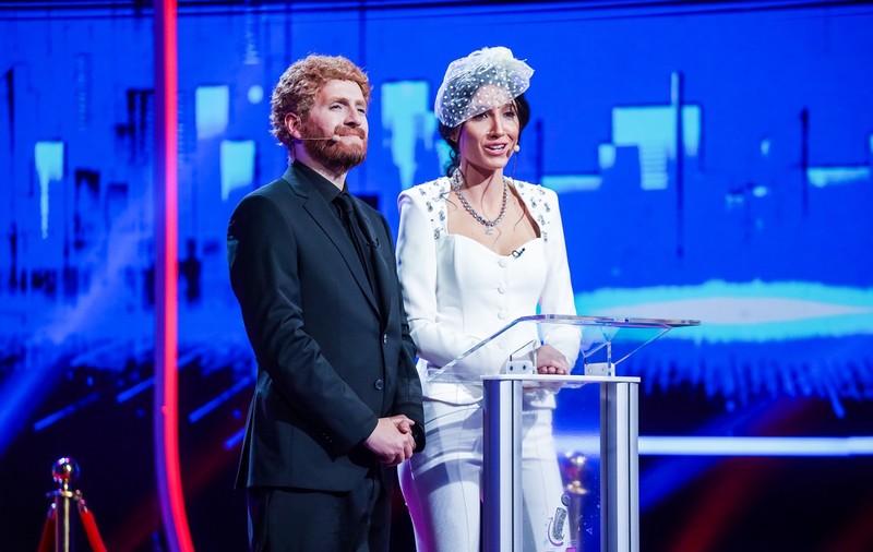Delia: „Harry și Meghan au venit în platoul iUmor!“. Cum au fost ironizați ducii de Sussex de George Tănase și Monica Odagiu