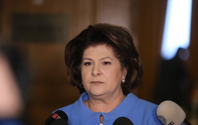 Comisia juridică a Parlamentului European decide luni asupra conflictului de interese în cazul Rovanei Plumb