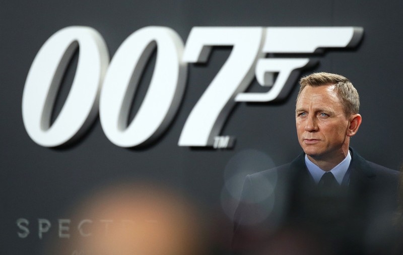 Actorul britanic Daniel Craig și personajul James Bond, comandanți onorifici ai Marinei Regale