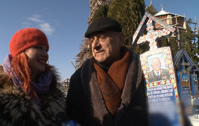 Viorel Lis, fostul primar al Bucureştiului are cruce cu epitaf în „Cimitirul vesel” de la Săpînţa