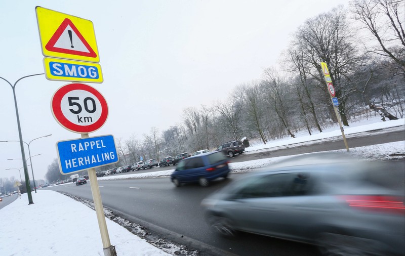Șofer belgian, amendat pentru că a circulat cu... 696 de km/h