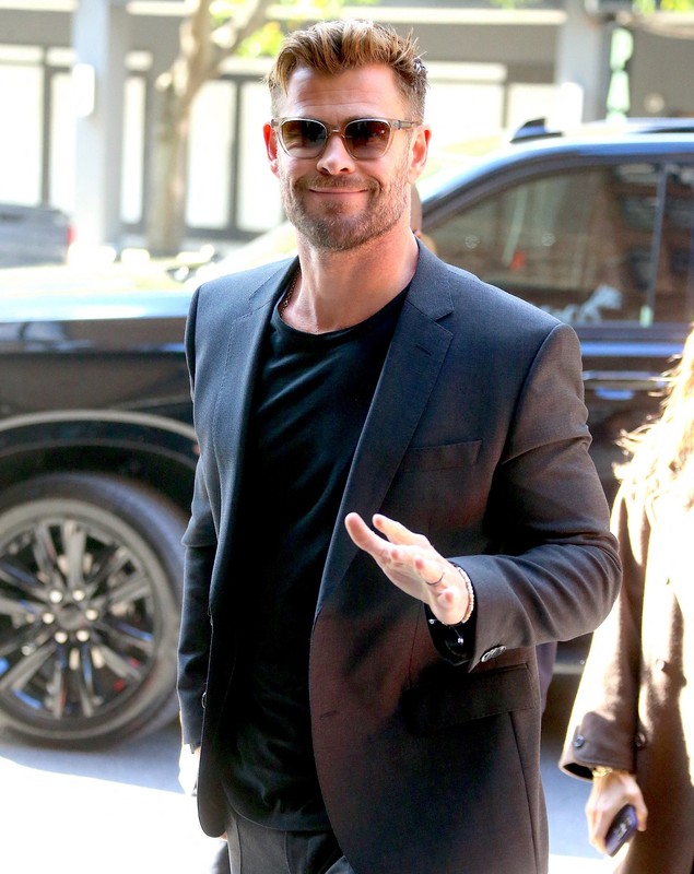 Chris Hemsworth ia o pauză de la actorie. A anunțat că are un risc crescut de a dezvolta Alzheimer: „Nu este ca și cum mi-am dat demisia”