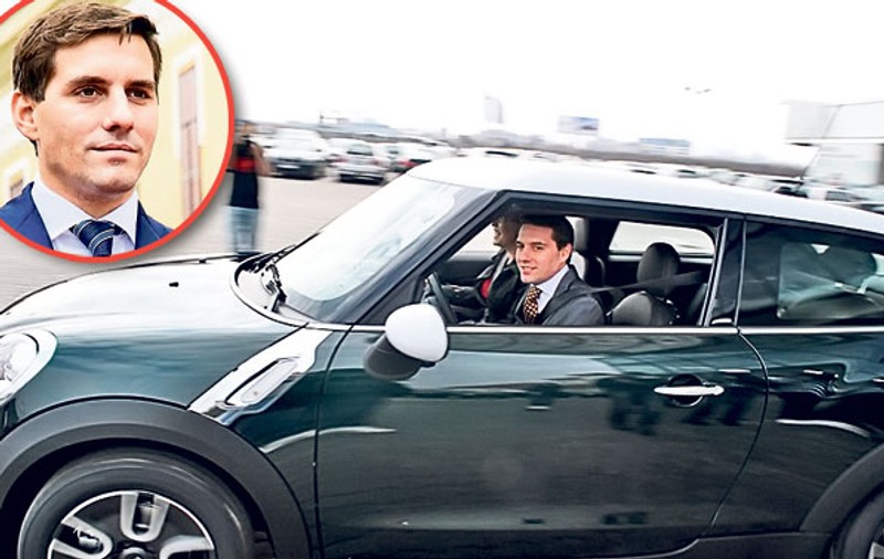 Prinţul Nicolae a primit primul Mini Paceman din Europa