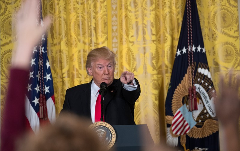 Donald Trump a încurcat țările. Președintele american a spus că rachetele de crozieră au lovit Irak, nu Siria