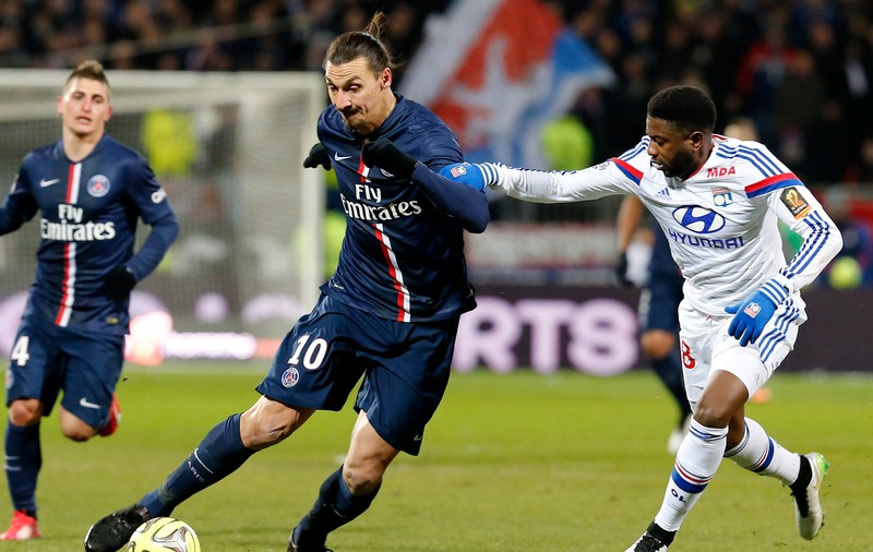 ”A băut apă” după Cristiano Ronaldo! Zlatan Ibrahimovic s-a luat de un ziarist, după derby-ul cu Lyon