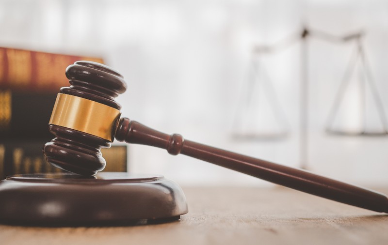 Tribunalele şi judecătorii din ţară protestează alături de curţile de apel, din cauza măsurilor care vizează pensiile magistraţilor