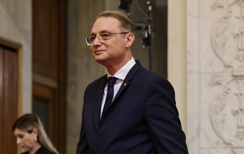 Trapperul Ian, plasat sub control judiciar după ce a urinat pe scenă în ...