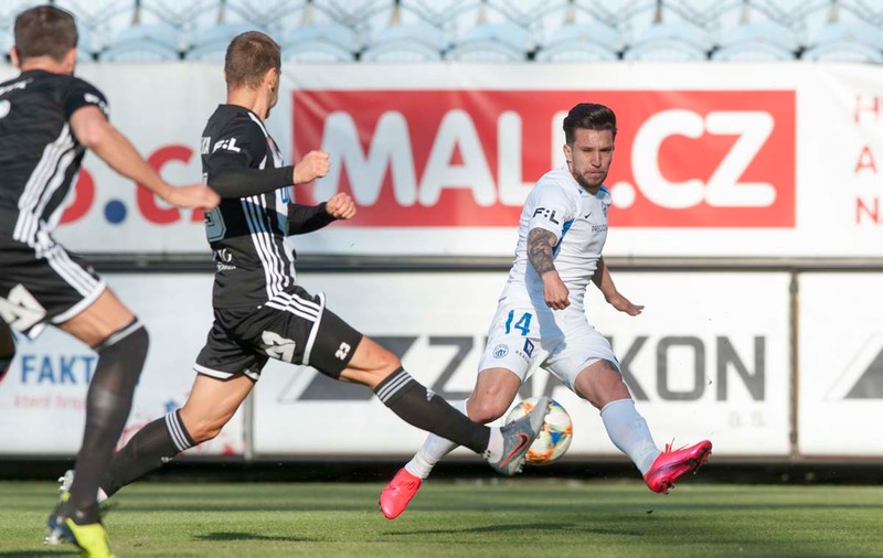 Alexandru Băluță, primul fotbalist român care marchează un gol oficial, de la izbucnirea pandemiei. A adus trei puncte pentru Liberec