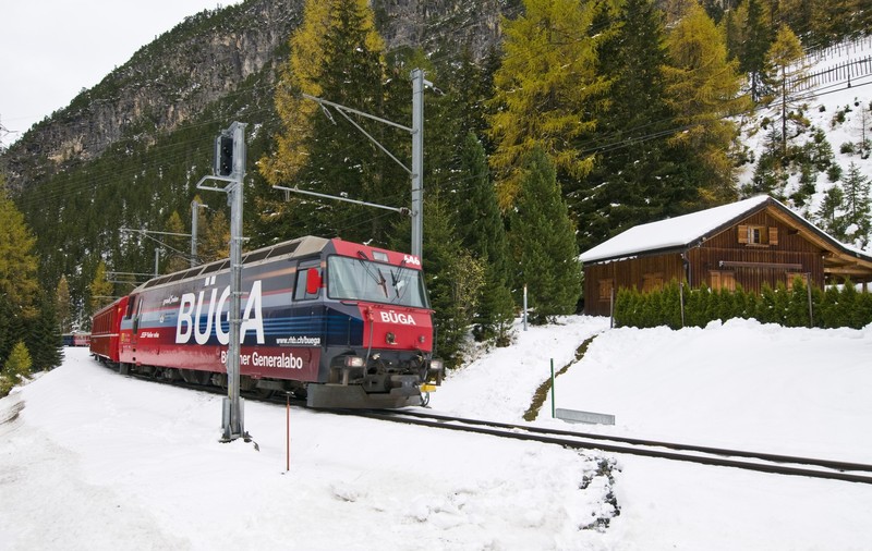 O studentă germană s-a hotărât să locuiască într-un tren. Vezi de ce!