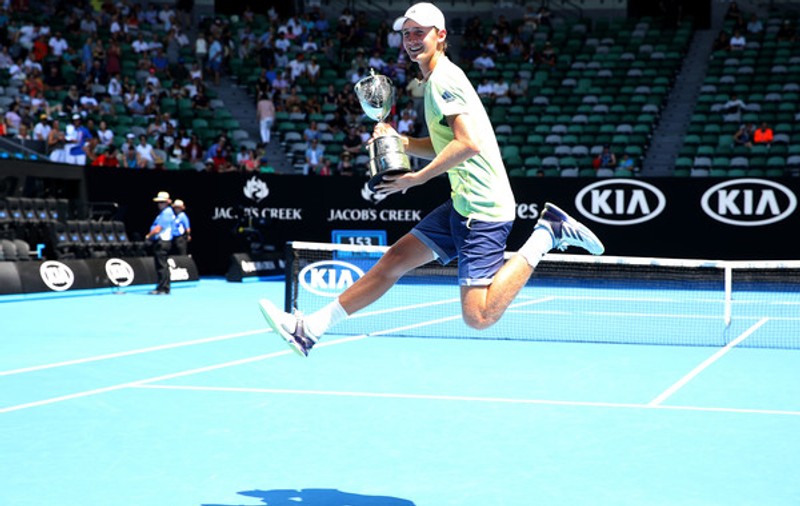 Sebastian Korda, fiul lui Petr Korda, a câștigat Australian Open la juniori. Seniorul a triumfat la Melbourne, în 1998 / VIDEO