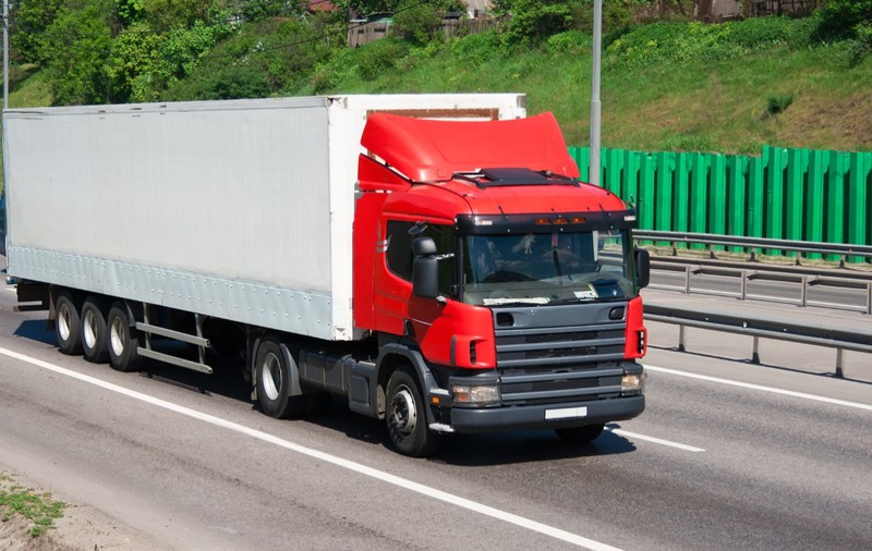 SUA suspendă vizele pentru șoferii de camion străini, deoarece „pun în pericol viețile americanilor”