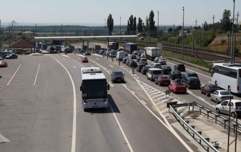 Aveți grijă cum circulați pe Autostrada Soarelui și DN1: s-au deschis șantiere
