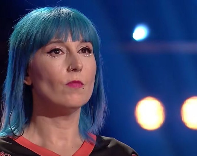 Mina Blue a întors toate scaunele la Vocea României
