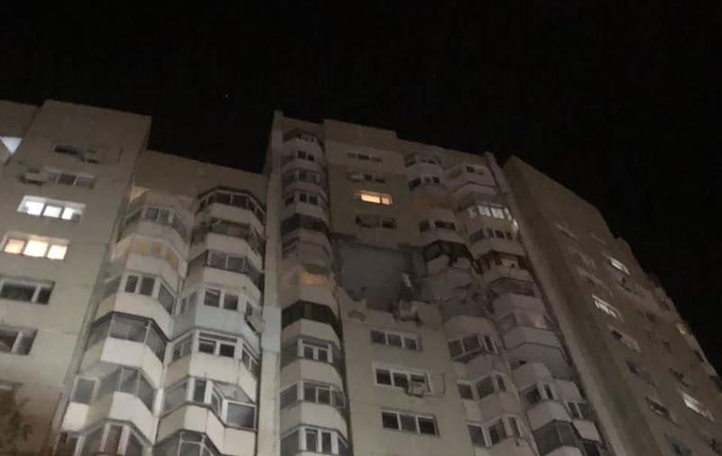 FOTO și VIDEO | Explozie într-un bloc din Chişinău: Trei persoane au murit și alte șapte au fost rănite