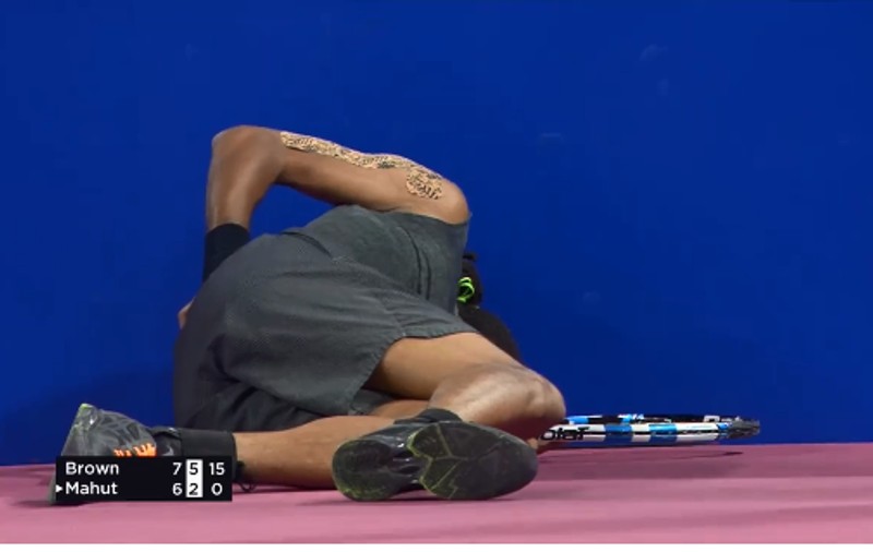Dustin Brown, cea mai ciudată retragere dintr-un meci de tenis. Pariorii i-au urat să moară!