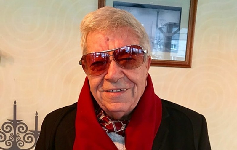 VIDEO EXCLUSIV/Debut impresionant la 84 ani. Ion Dichiseanu a înregistrat prima sa melodie, ajutat de Daminescu