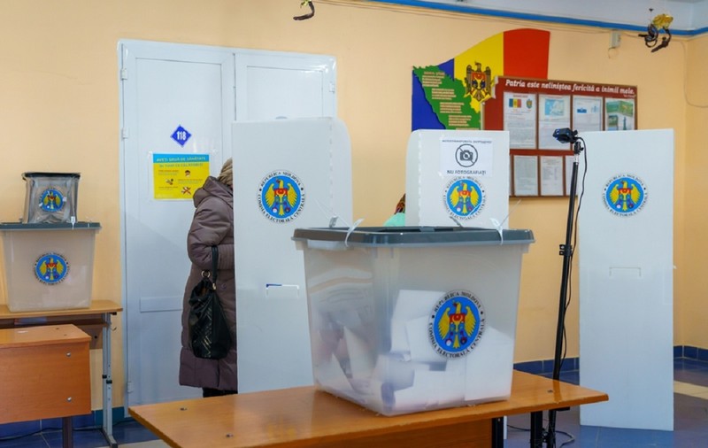 La ce oră se deschid secțiile de votare la alegerile parlamentare din Republica Moldova
