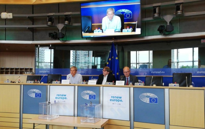 Alianţa USR-PLUS se opune numirii Rovanei Plumb în funcția de comisar european: "Are probleme de integritate!"