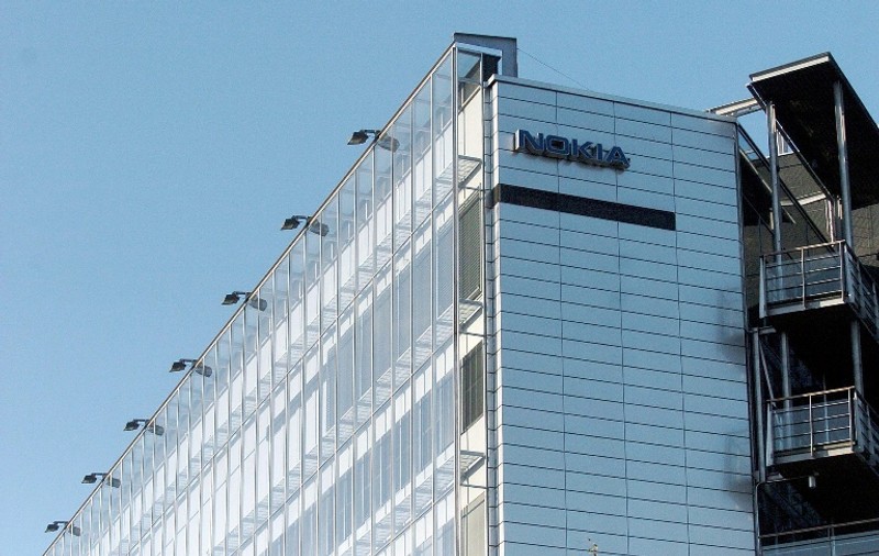 Le-a ajuns criza la os. Nokia se gândește să vândă sediul principal din Finlanda! Vezi cu cât!