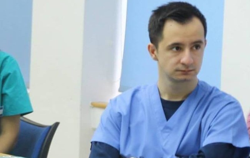 VIDEO | Managerul spitalului din Timișoara acuză spitalul din Arad de proastă gestionare a cazului gravidei decedate în timpul transferului: “Trebuia intubată”