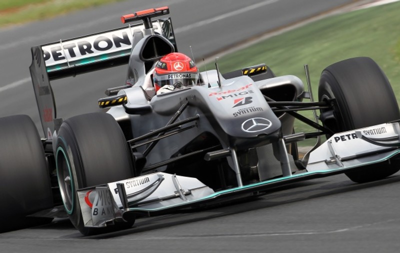 Schumacher e supărat pe Alonso pentru că l-a încetinit în ultimul tur al calificărilor 
