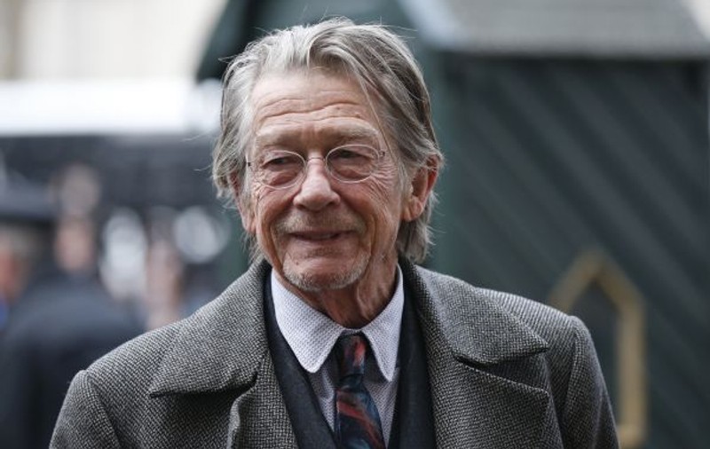 Actorul John Hurt a murit. Suferea de o boală cumplită