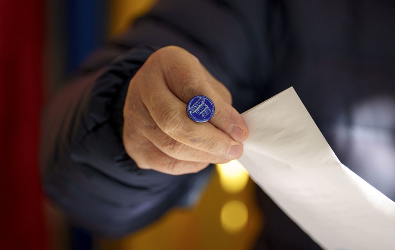 Când și cine face renumărarea voturilor din turul I al alegerilor prezidențiale