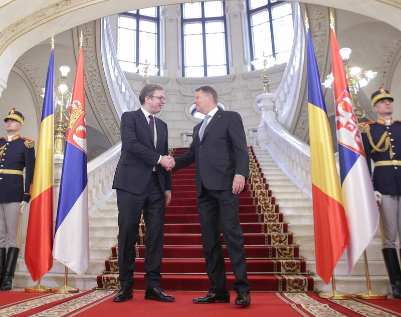 Președintele Serbiei, primit de Klaus Iohannis la Cotroceni. Aleksandar Vucic, în vizită oficială în România