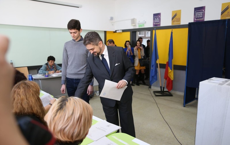 Theodor Paleologu: ”Pleașca domnului Iohannis este Liviu Dragnea și pupila sa, Viorica Dăncilă”