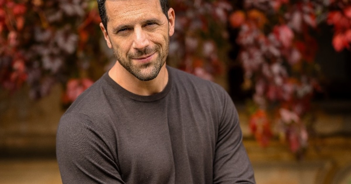 Adrian Nartea