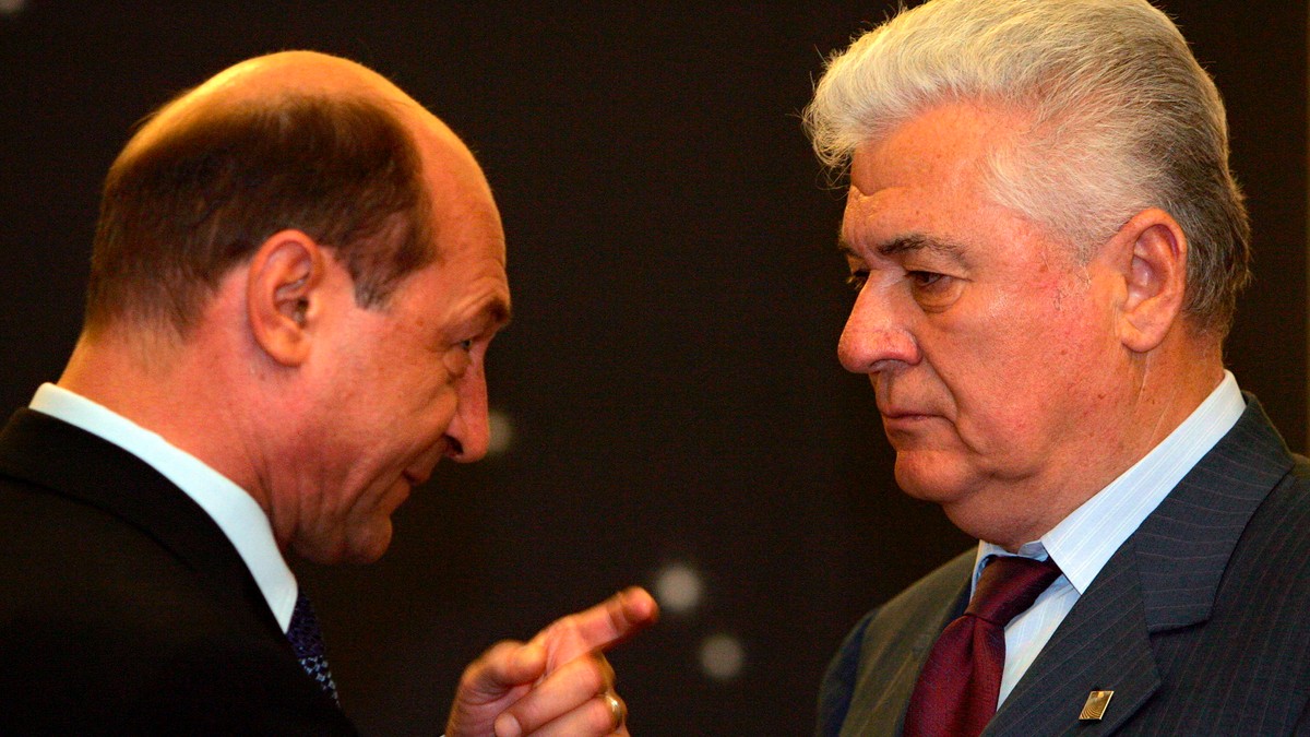 Voronin spune că Băsescu i-a propus unirea