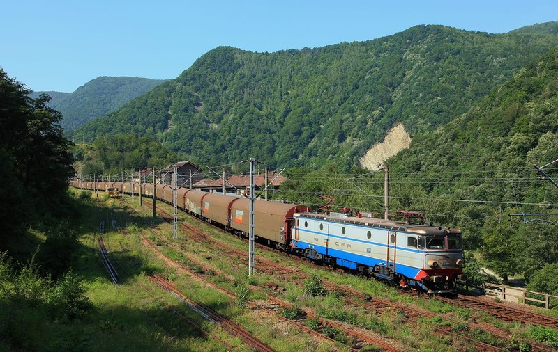Carpatica Feroviar S.A va înlocui treptat CFR Marfă și va gestiona transportul de armament