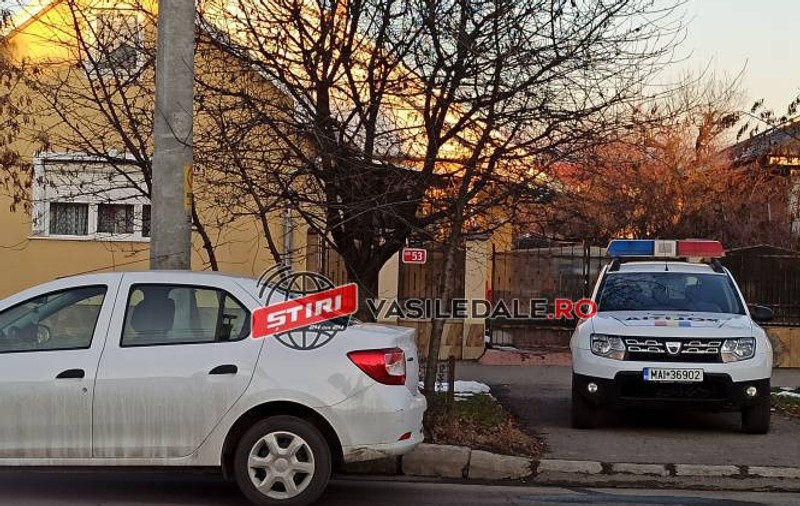Fals stomatolog din Baia Mare, reținut de polițiști după percheziții
