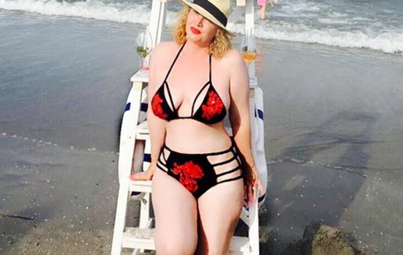 Adevăratul motiv pentru care Oana Lis și-a șters pozele în costum de baie de pe Facebook. Incredibil ce i s-a întâmplat. “Să recunoască cine a făcut”
