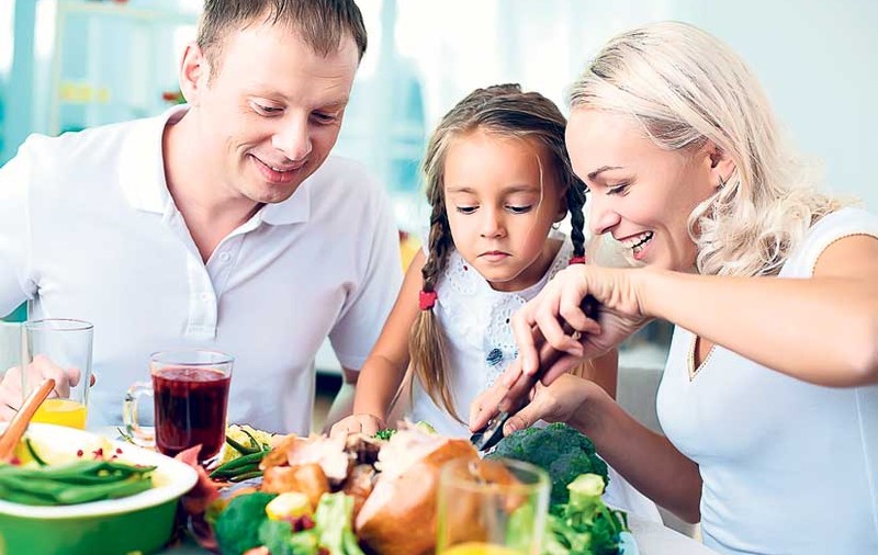 Vrei să ai o vacanţă fără probleme? Cura cu ceai de mentă te fereşte de toxiinfecţiile alimentare